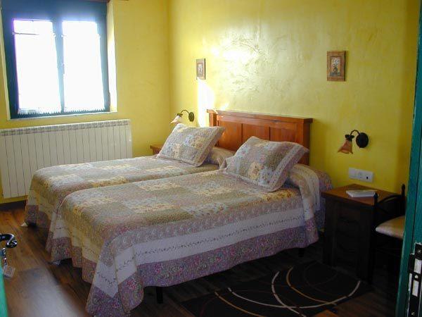 Hosteria Casa Flor Murias de Rechivaldo Bagian luar foto